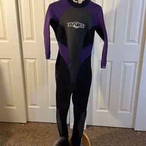 Bare wetsuit is a great way to stay warm